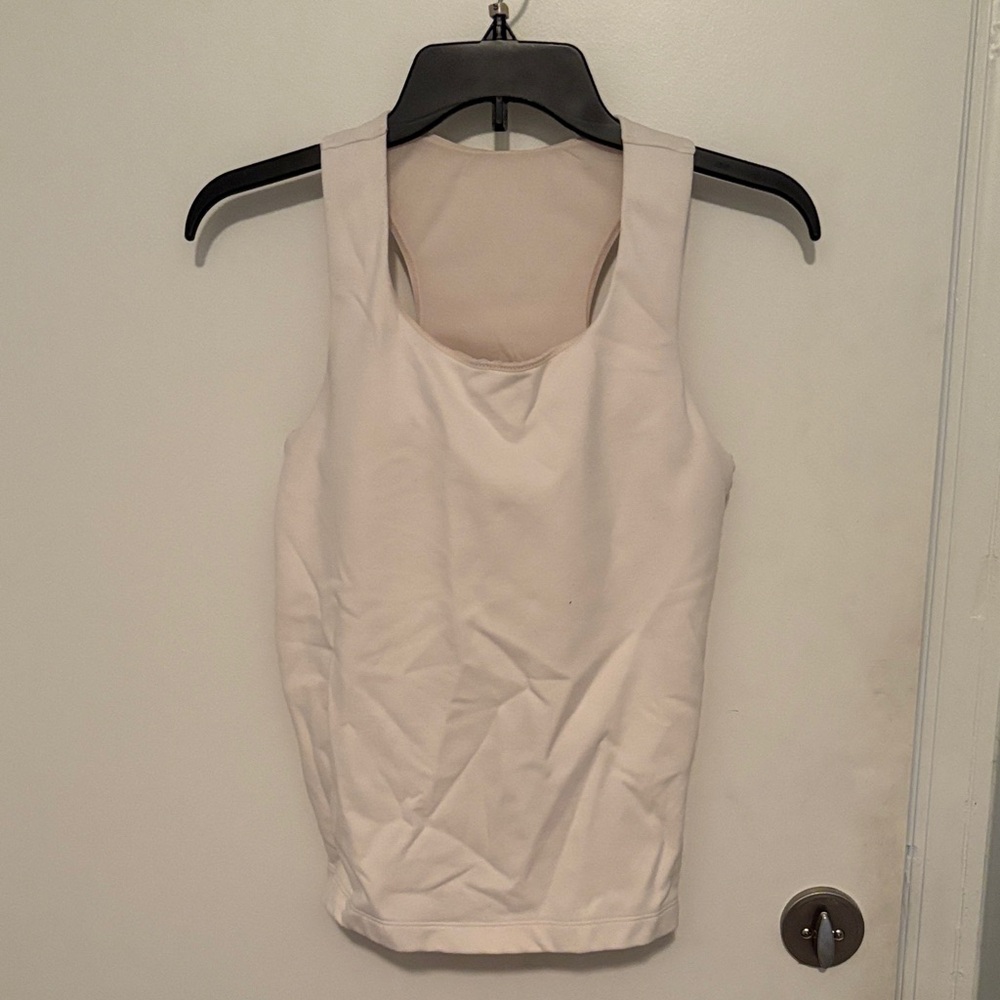 Athleta Cream Sleeveless Blouse